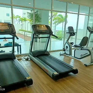 Town 2-6 Pax Beautiful View Cozy Condo, Jelutong, Georgetown, Centre Heart Of Penang Island, Near Highway Komtar Gurney Appartement