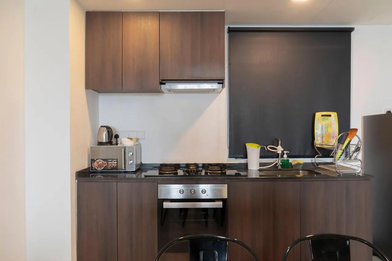Apartment The Landmark By Katana George Town