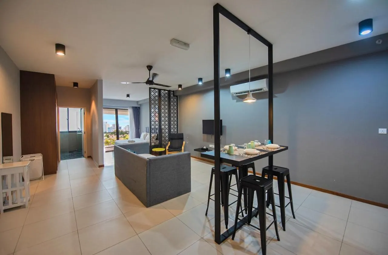 Apartment The Landmark By Katana George Town
