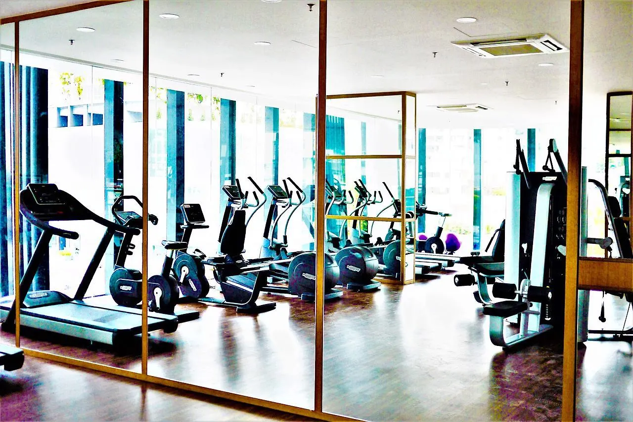 Apartment The Landmark By Katana George Town