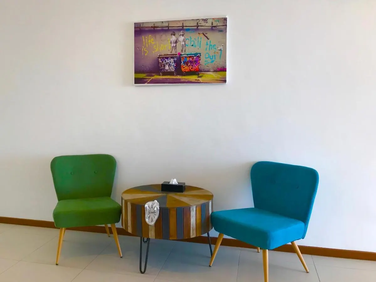 Apartment The Landmark By Katana George Town