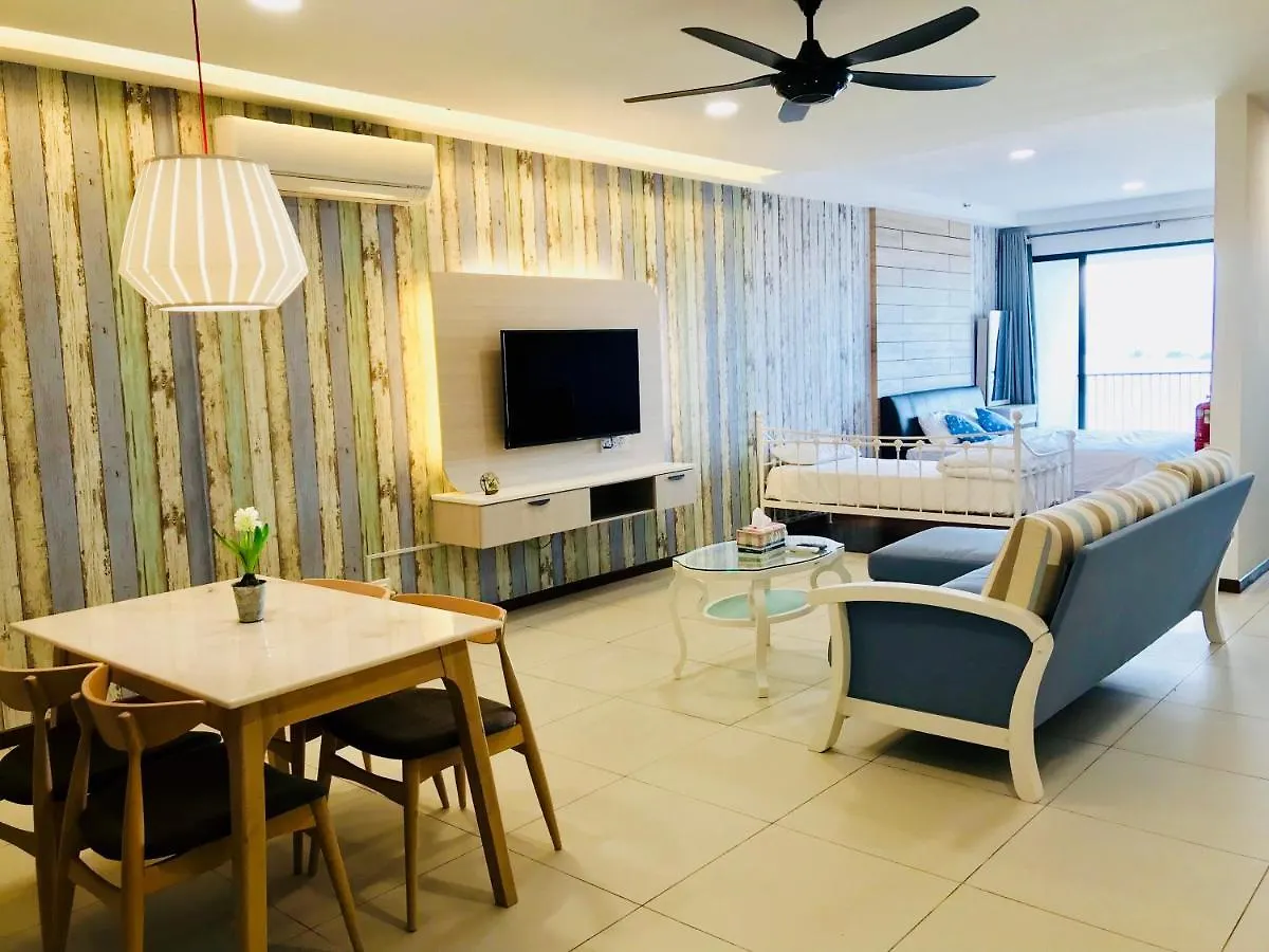 Apartment The Landmark By Katana George Town